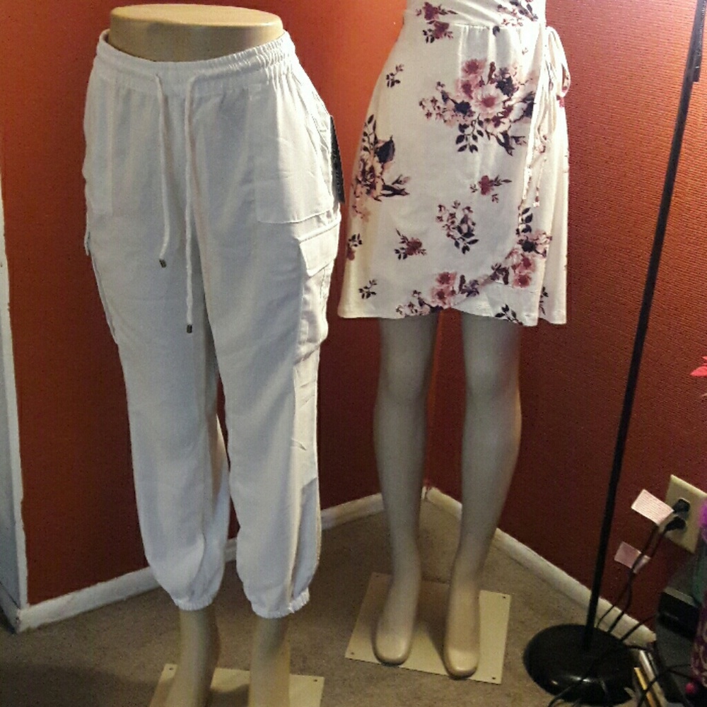 Cargo ankle pants